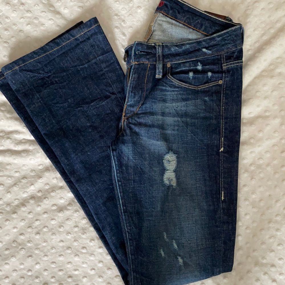 Sinclair Vasser boot cut dark jeans. Size 26